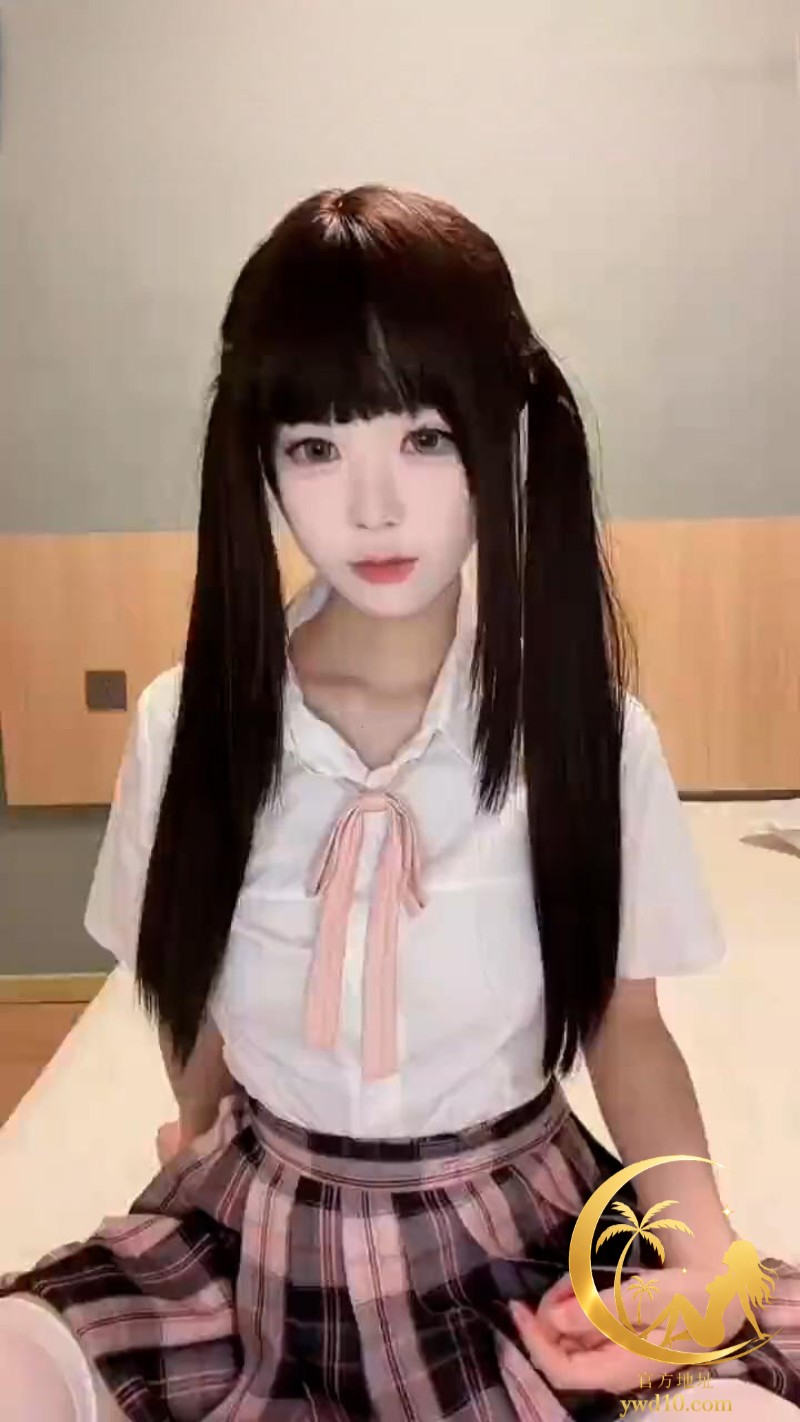 极品露脸福利姬小鸢宝宝 私定福利视频 双马尾Jk白丝手扣震动棒自慰反差感直接拉满